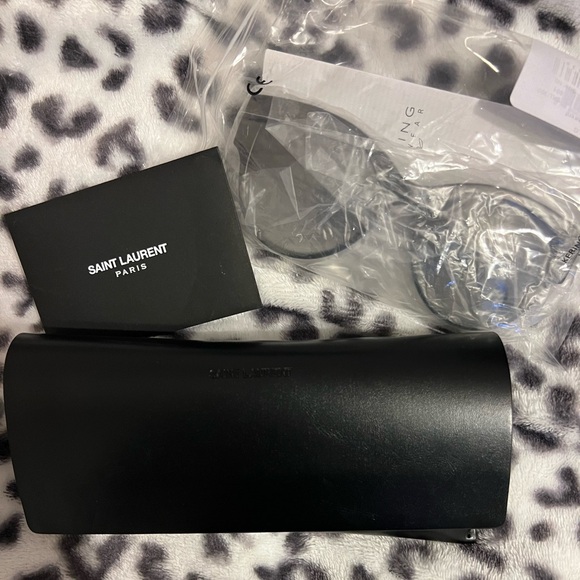 Saint Laurent Sl M19 54mm Cat Eye Sunglasses - Picture 3 of 3